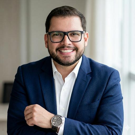 André Ponce — Especialista em atendimento ao cliente e gestão comercial